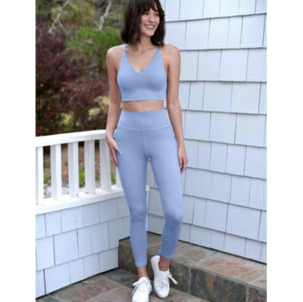 NWOT Crop Top & Wide Waistband Leggings Set